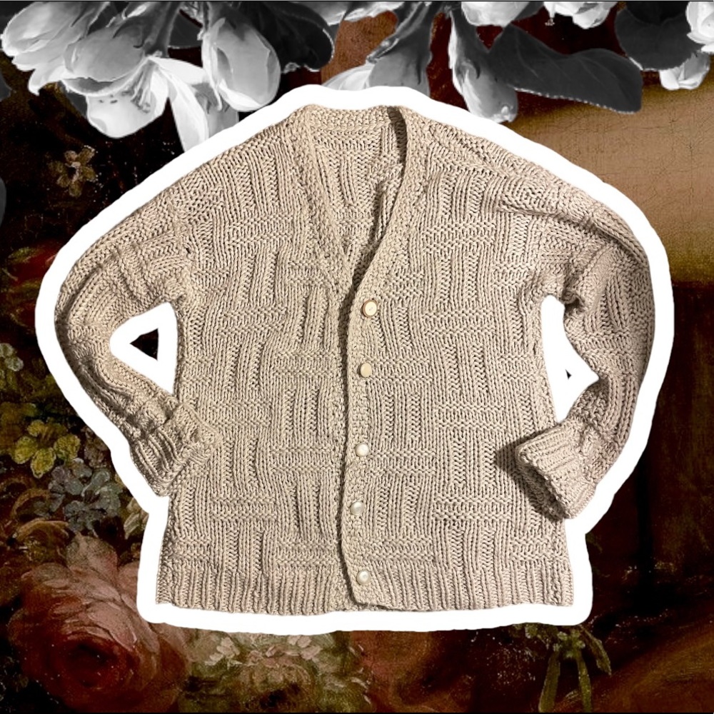 Vintage oversized chunky knit cardigan